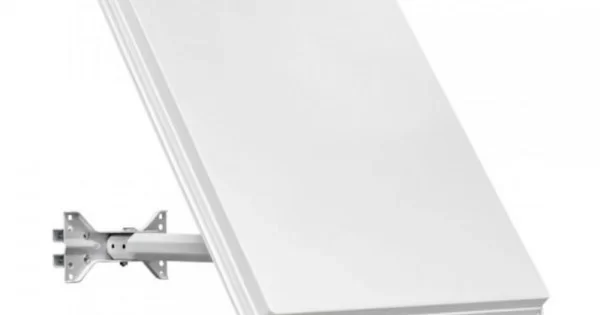 Parabole Plate - SELFSAT - H50D - 1 Sortie - Gain 36,1 dB - Dimensions 517x517x60 mm